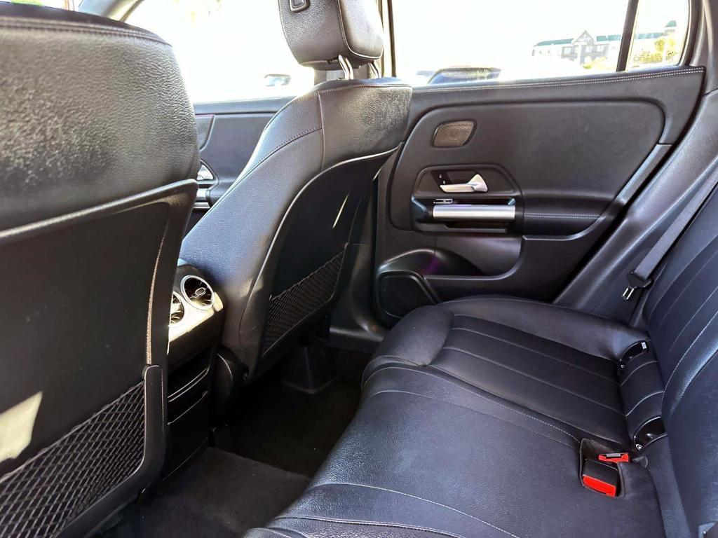 used 2025 Mercedes-Benz GLA 250 car