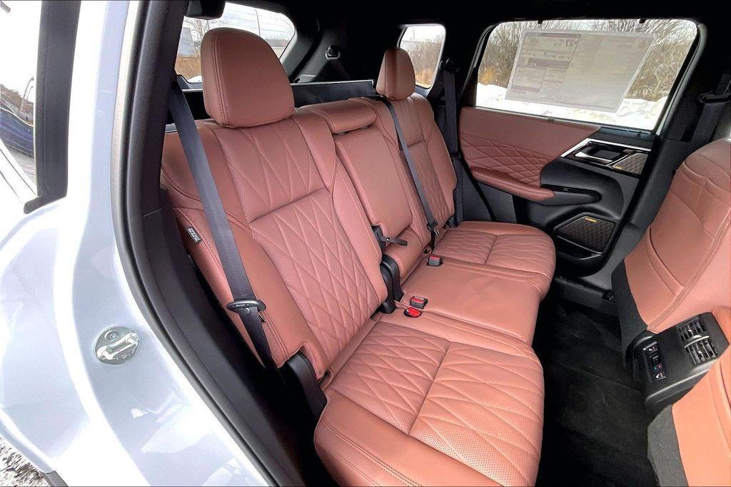 new 2026 Mitsubishi Outlander car, priced at $47,235