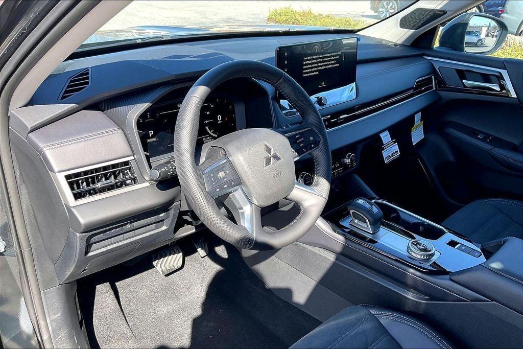 new 2026 Mitsubishi Outlander car, priced at $42,245