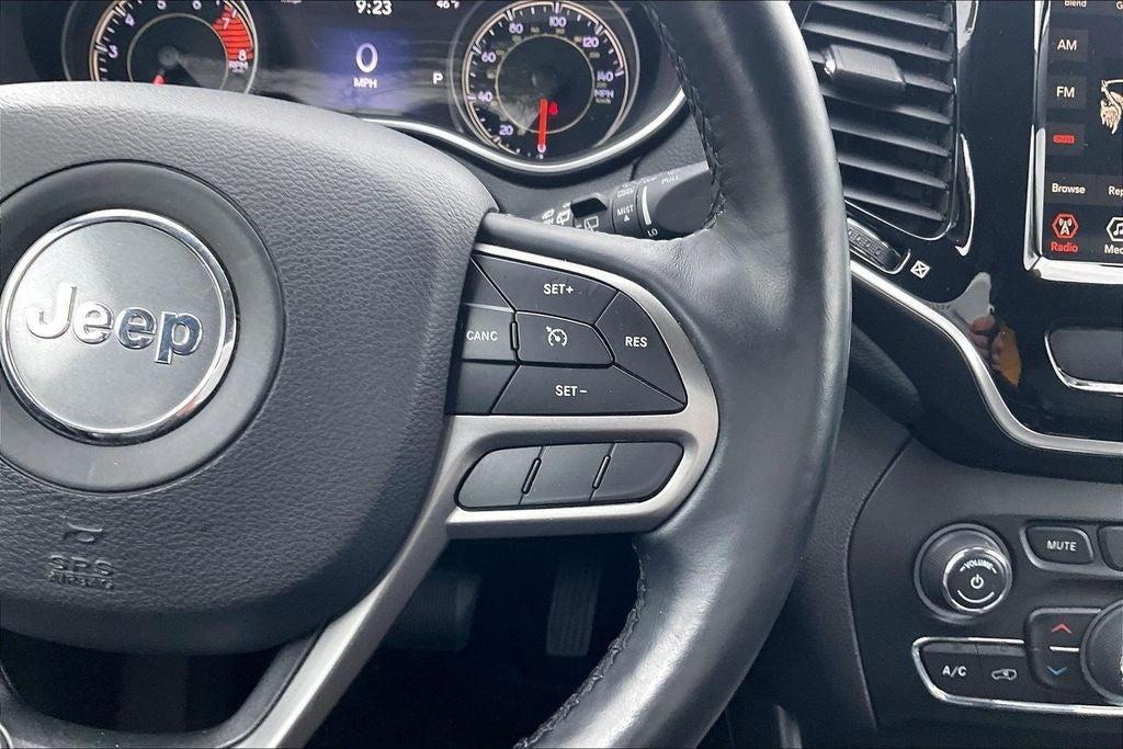 used 2019 Jeep Cherokee car, priced at $18,990