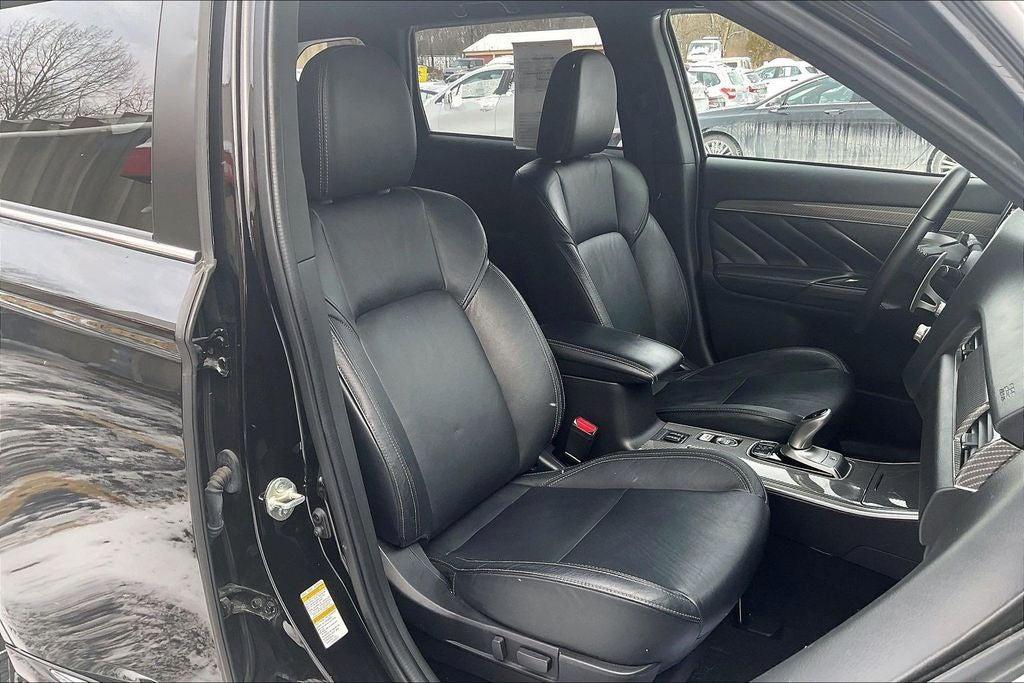 used 2020 Mitsubishi Outlander PHEV car, priced at $15,525