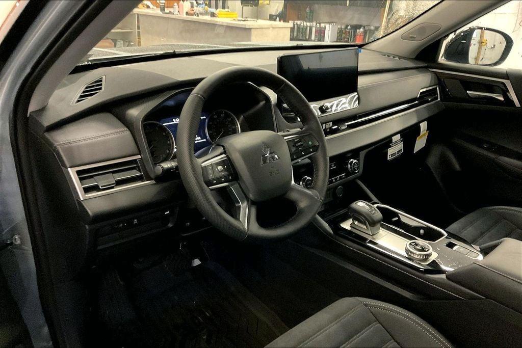 new 2026 Mitsubishi Outlander car, priced at $47,819