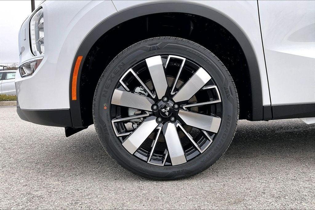 new 2026 Mitsubishi Outlander car, priced at $41,585