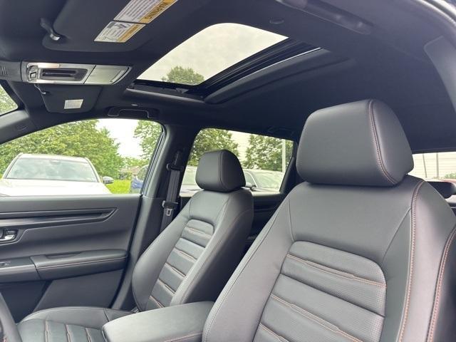 new 2026 Honda CR-V Hybrid car, priced at $41,675