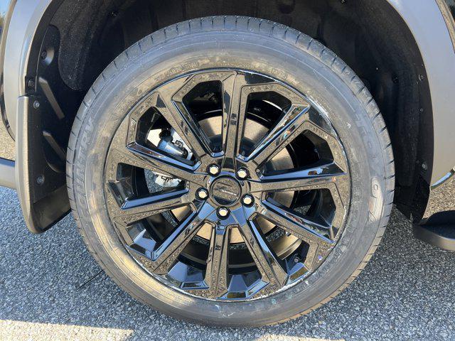 new 2026 Toyota Highlander car, priced at $51,286