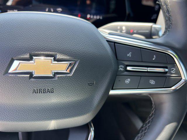 used 2025 Chevrolet Equinox car, priced at $25,998
