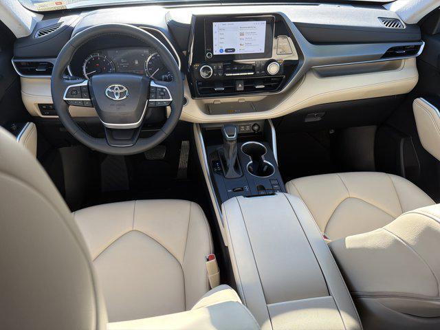used 2024 Toyota Highlander car, priced at $40,495