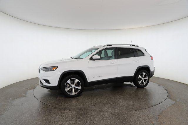 used 2020 Jeep Cherokee car, priced at $15,206
