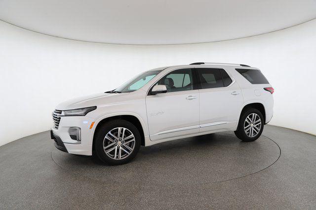 used 2024 Chevrolet Traverse car, priced at $41,309