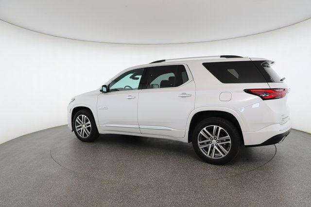 used 2024 Chevrolet Traverse car, priced at $41,309