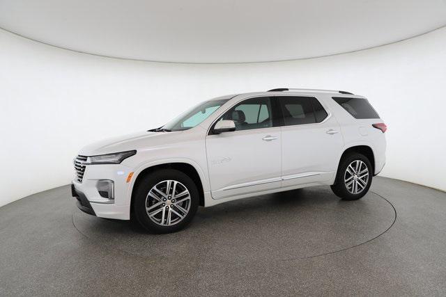 used 2024 Chevrolet Traverse car, priced at $42,625