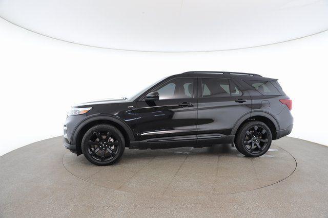 used 2023 Ford Explorer car, priced at $27,075