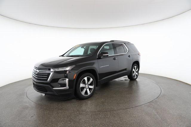 used 2024 Chevrolet Traverse car, priced at $39,599