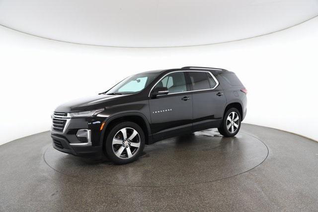 used 2024 Chevrolet Traverse car, priced at $39,599