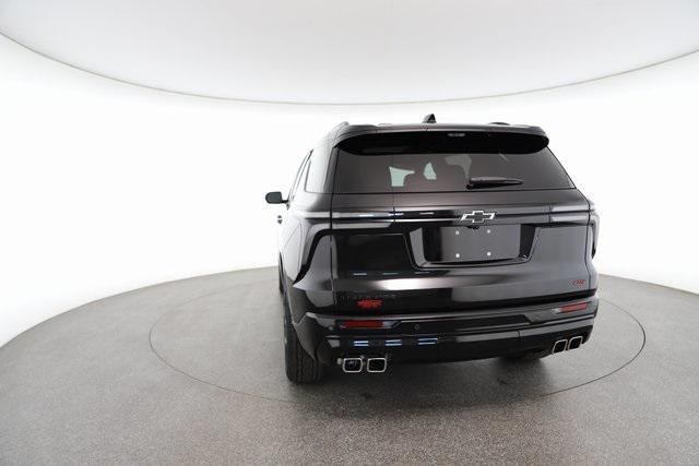 used 2025 Chevrolet Traverse car, priced at $49,588