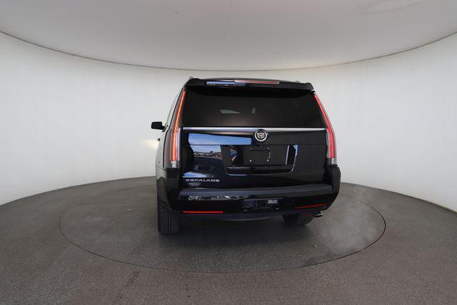 used 2015 Cadillac Escalade car, priced at $22,537