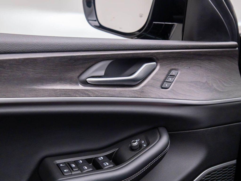 used 2021 Jeep Grand Cherokee L car, priced at $28,662