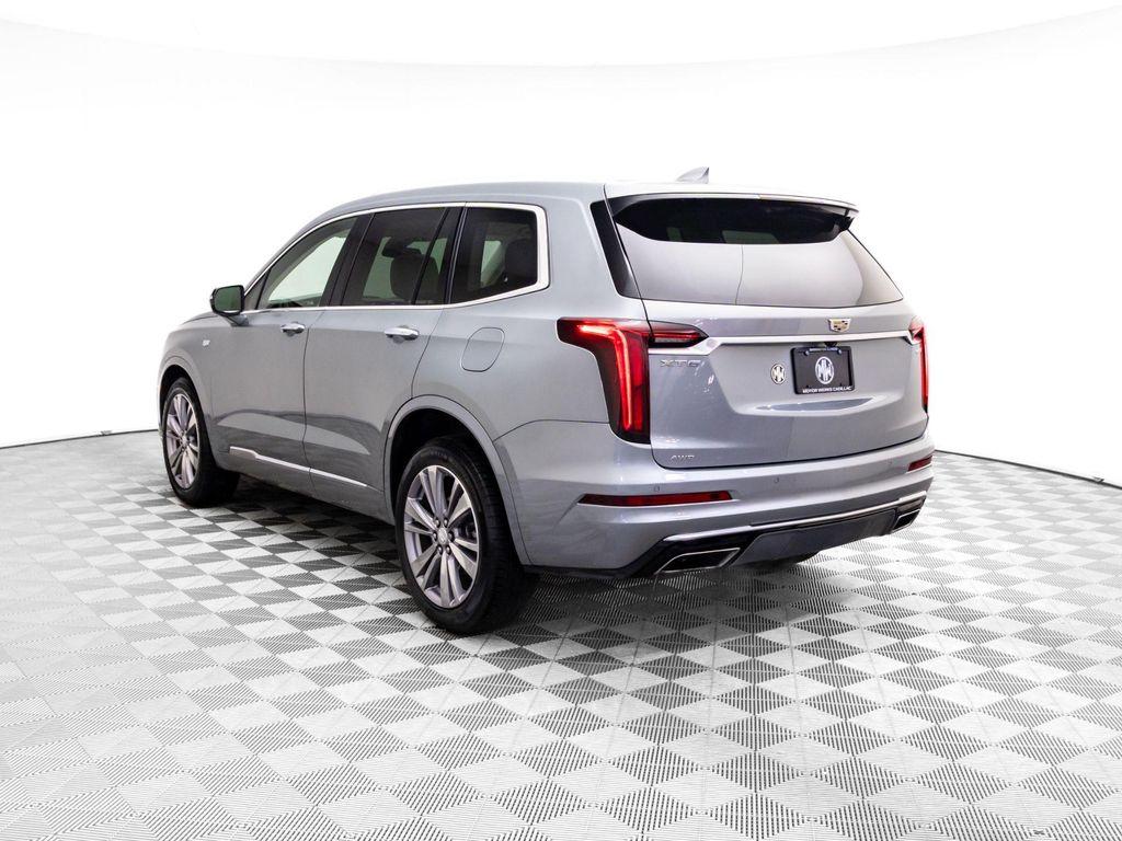 used 2023 Cadillac XT6 car, priced at $38,000