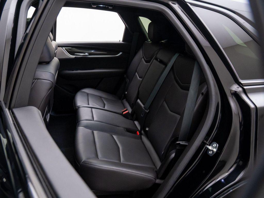 used 2023 Cadillac XT5 car, priced at $36,000