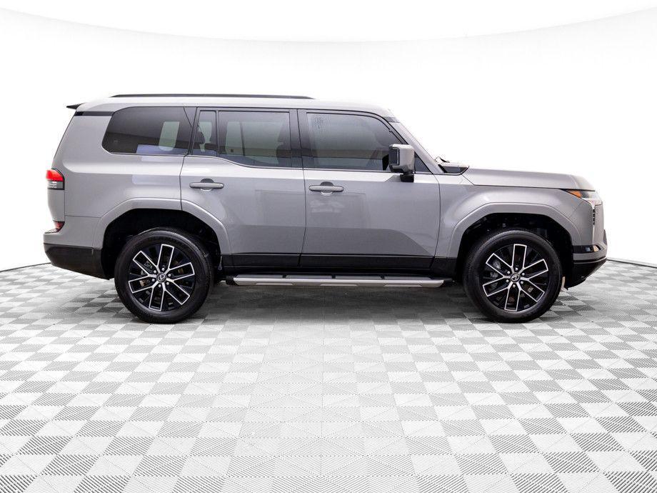 used 2025 Lexus GX 550 car, priced at $82,000