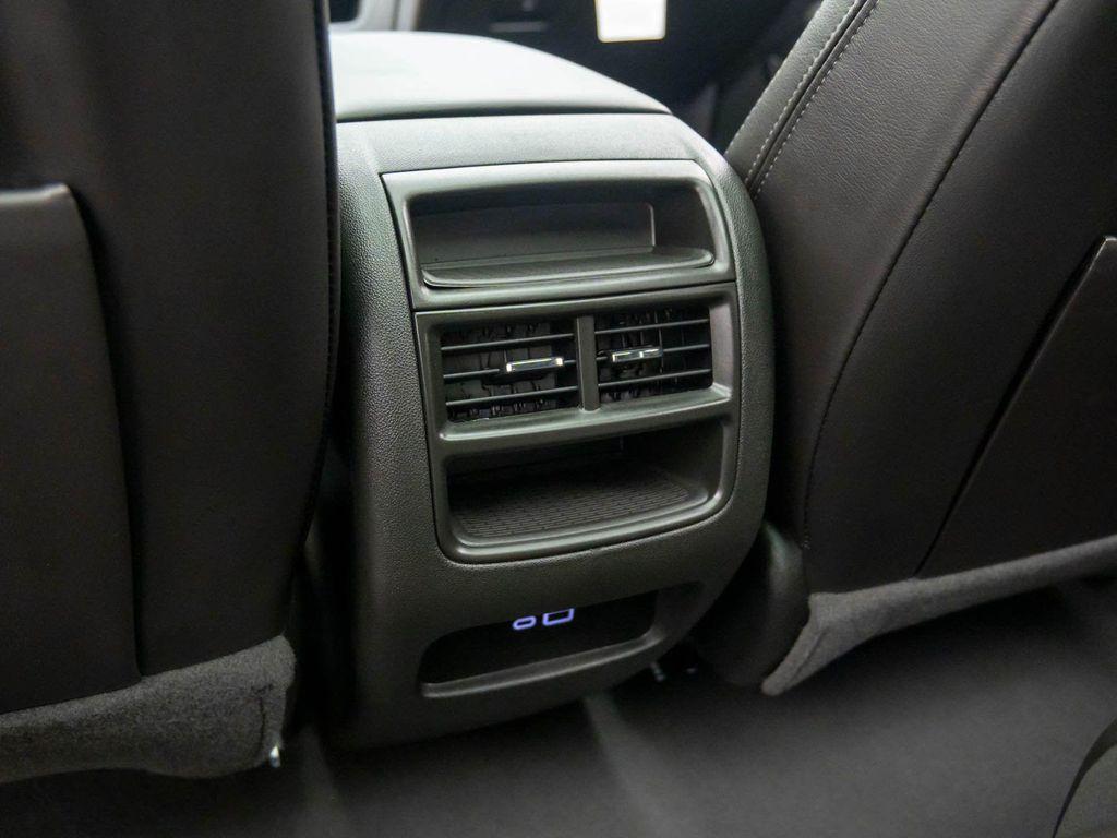 new 2025 Cadillac XT5 car, priced at $50,500