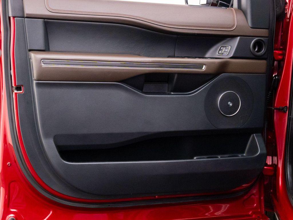 used 2020 Ford Expedition Max car, priced at $39,000