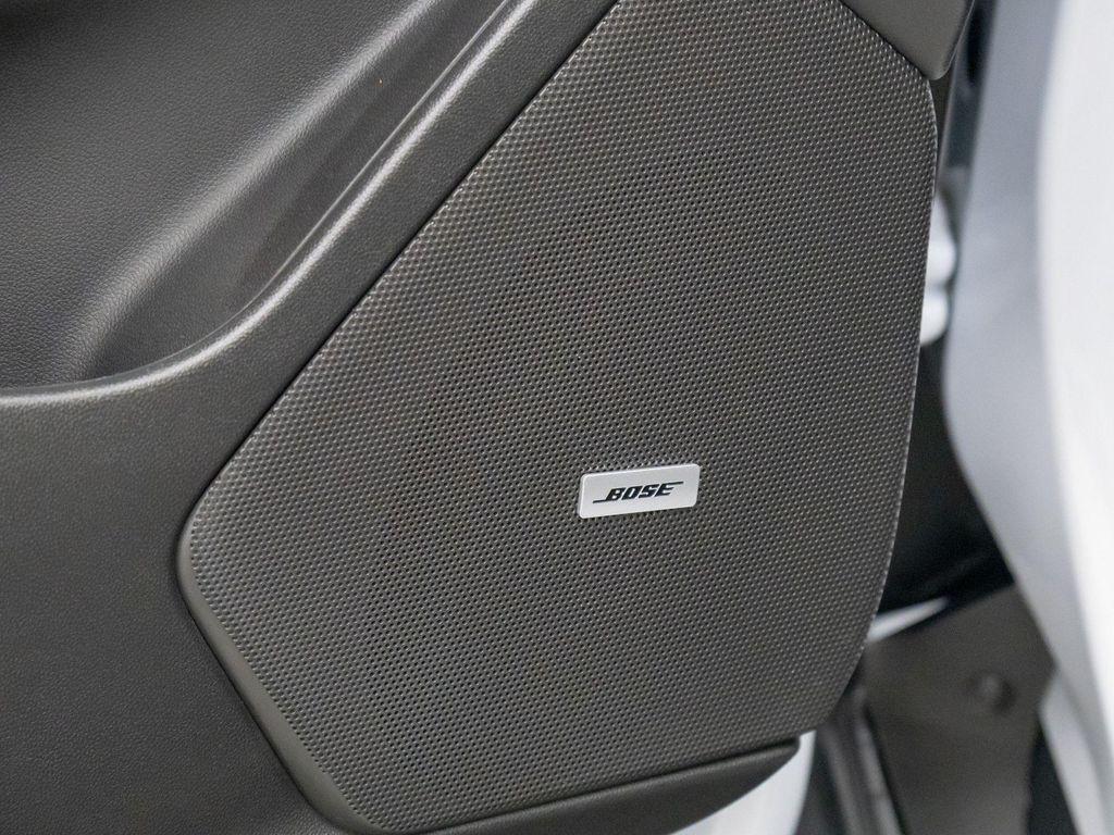 new 2025 Cadillac XT6 car, priced at $48,000