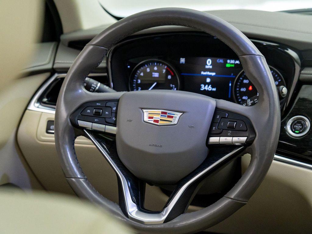 used 2021 Cadillac XT6 car, priced at $26,501