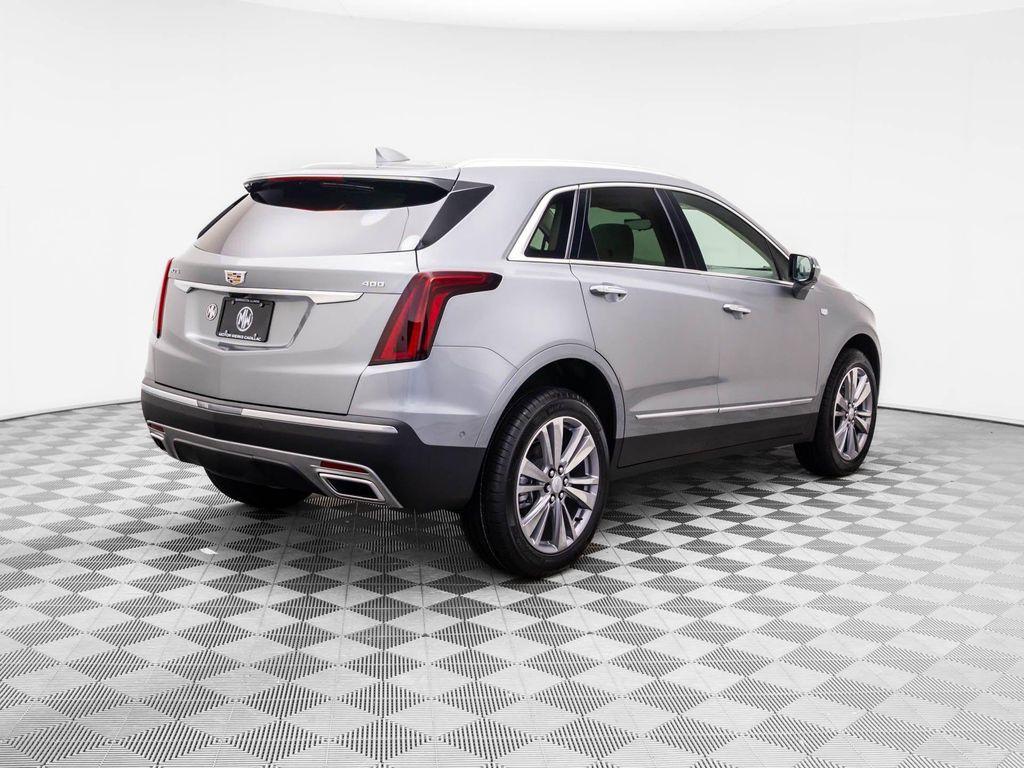 new 2026 Cadillac XT5 car, priced at $57,395