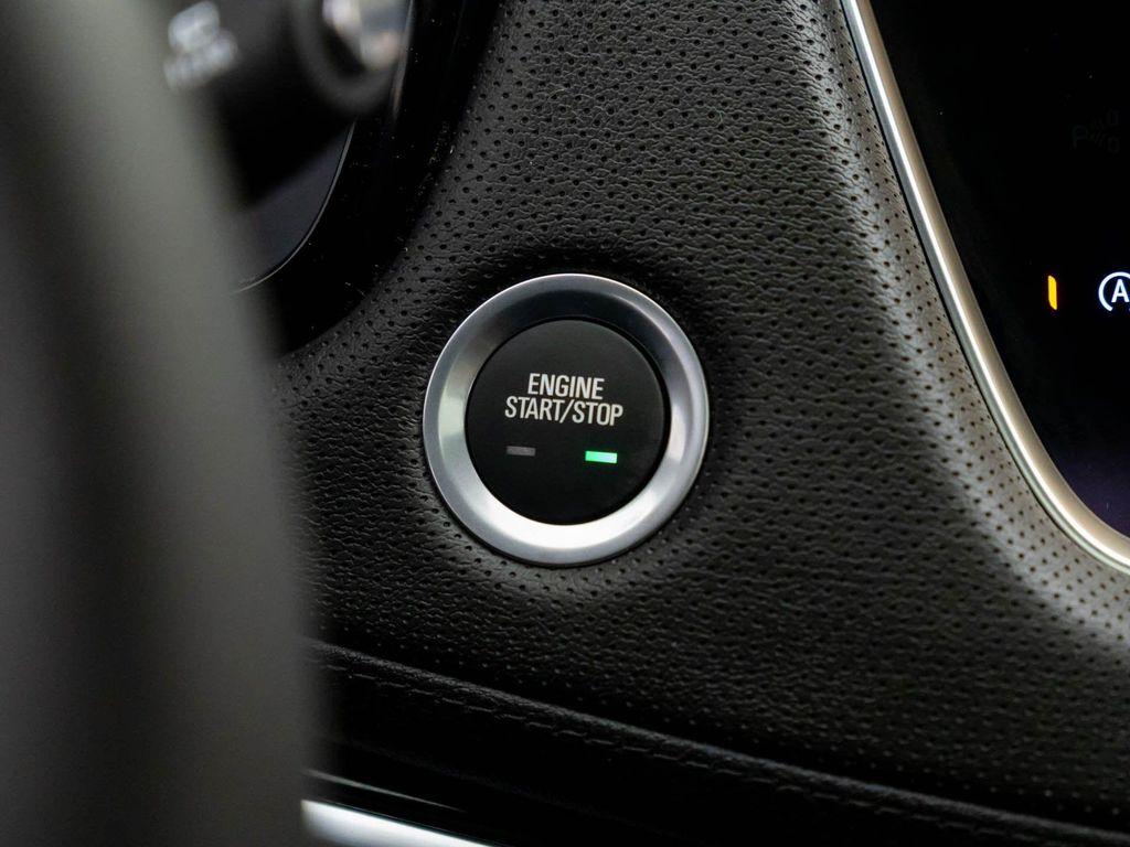 new 2025 Cadillac XT6 car, priced at $47,000