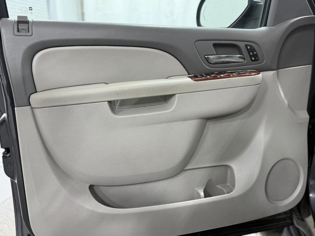 used 2011 GMC Yukon car, priced at $14,995