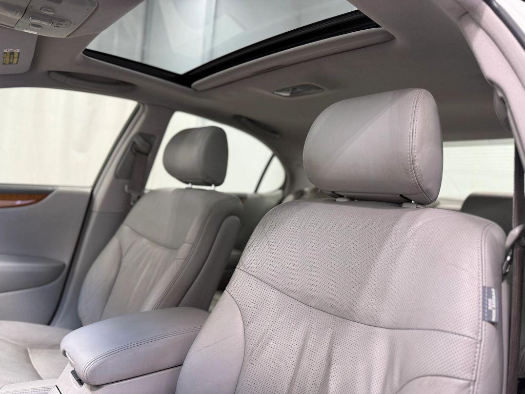 used 2006 Lexus ES 330 car, priced at $8,995