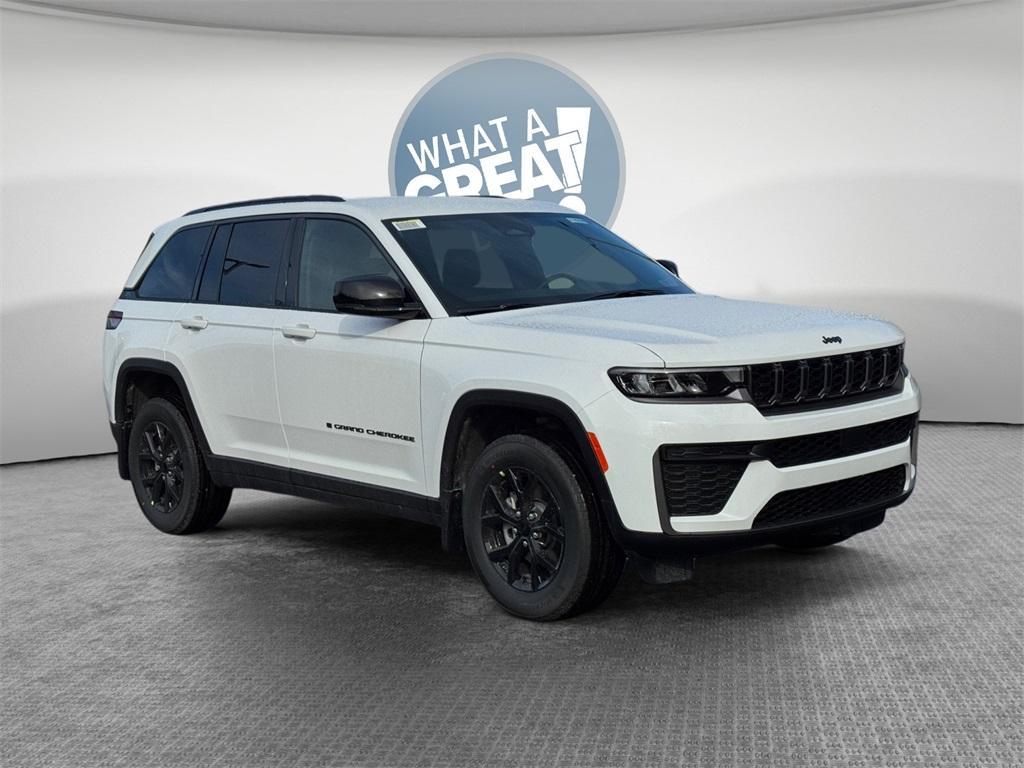 new 2026 Jeep Grand Cherokee car, priced at $48,180