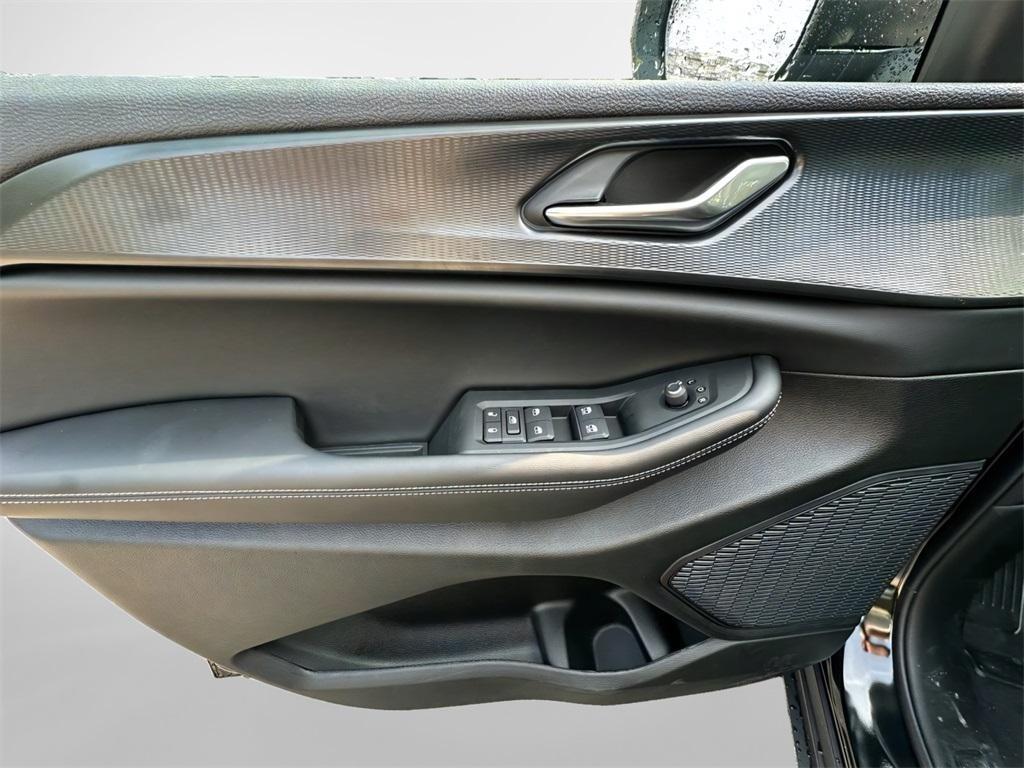 new 2025 Jeep Grand Cherokee car, priced at $39,188