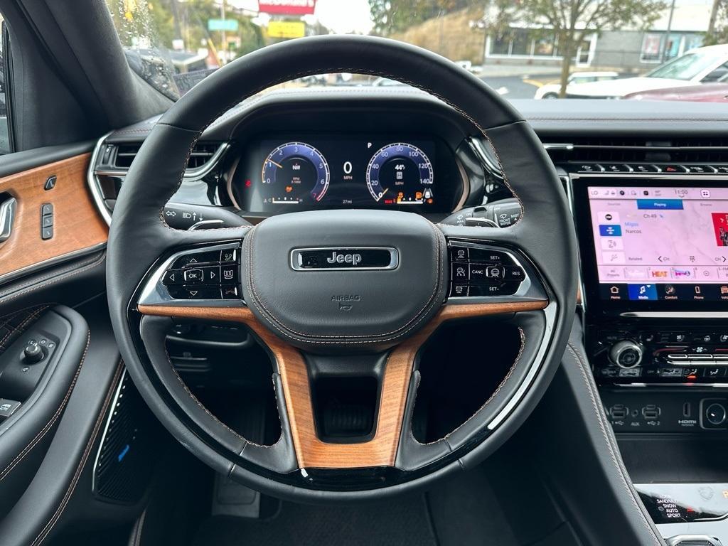 new 2025 Jeep Grand Cherokee car, priced at $61,732