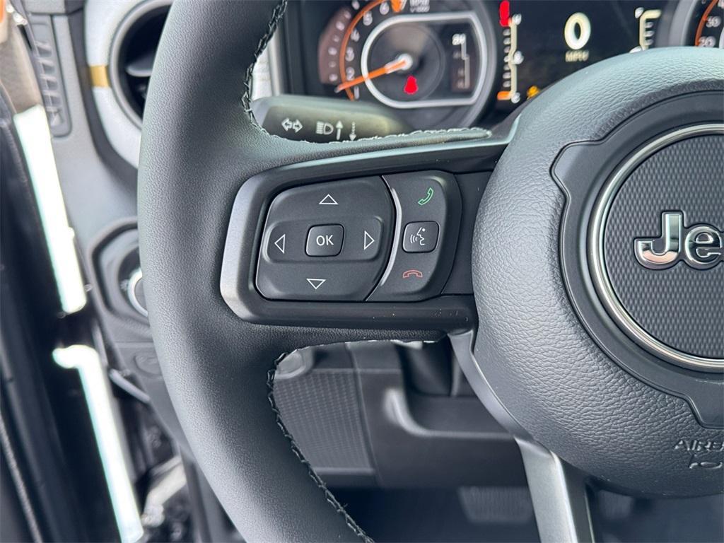 new 2026 Jeep Gladiator car, priced at $53,085