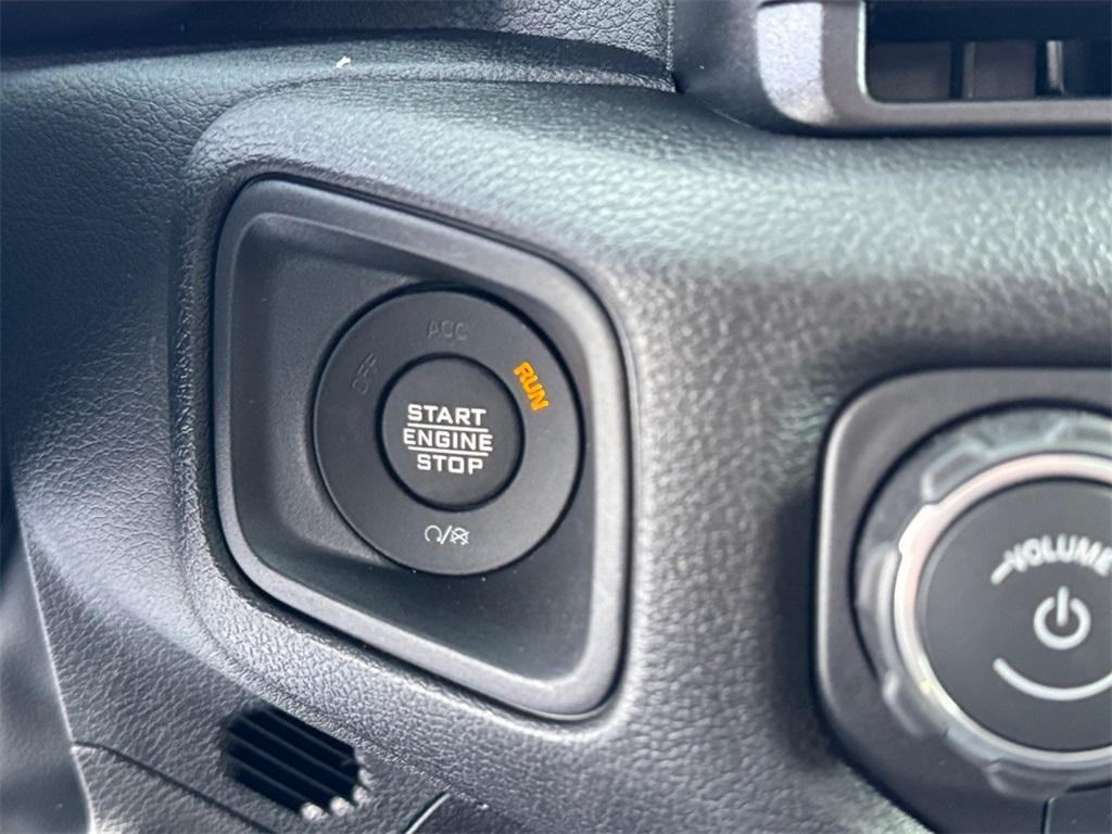 new 2026 Jeep Gladiator car, priced at $53,085