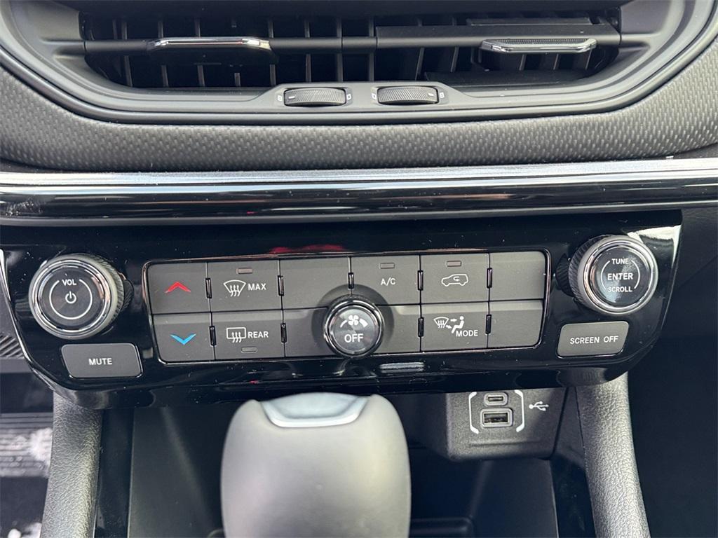 new 2026 Jeep Compass car, priced at $33,210