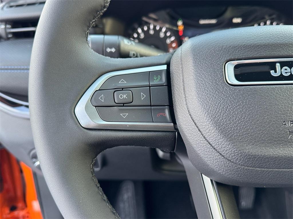 new 2026 Jeep Compass car, priced at $33,418