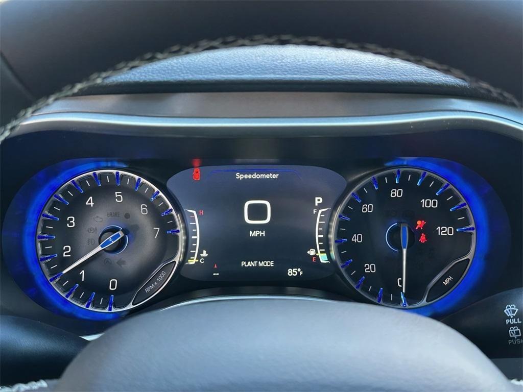 new 2026 Chrysler Pacifica car, priced at $41,124