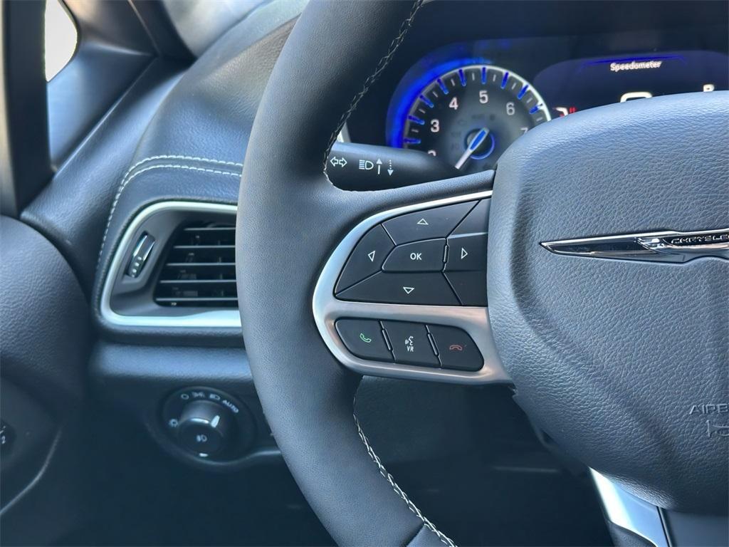 new 2026 Chrysler Pacifica car, priced at $39,796