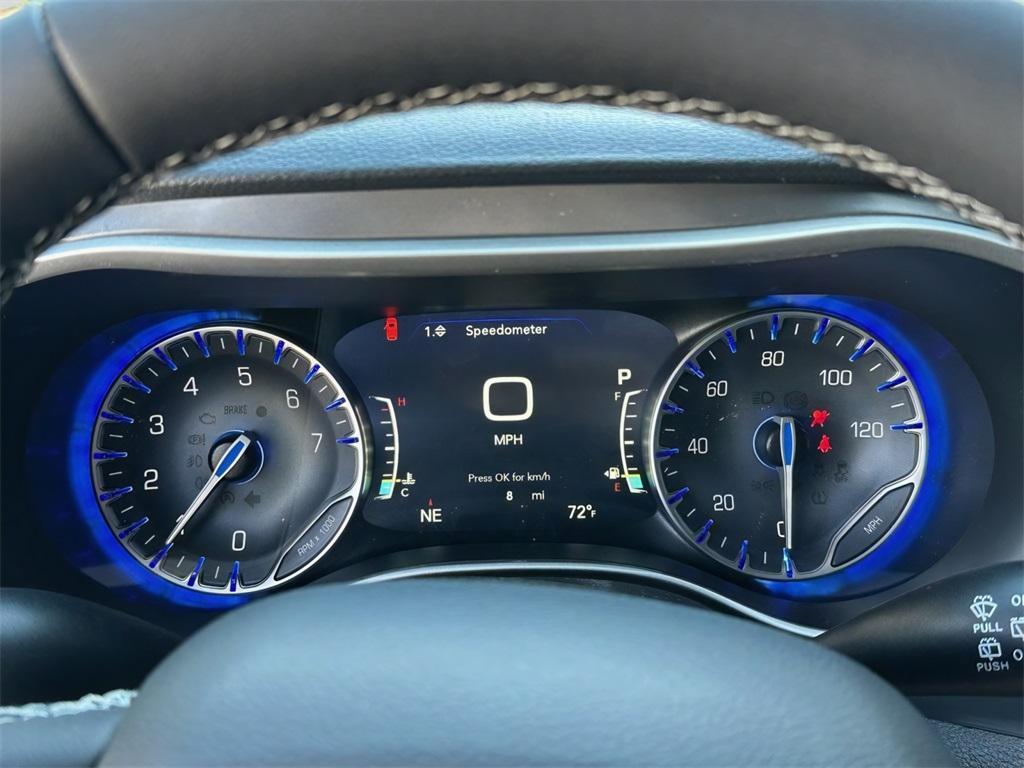 new 2026 Chrysler Pacifica car, priced at $39,796