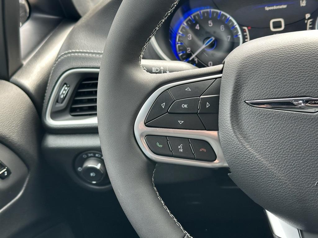 new 2026 Chrysler Pacifica car, priced at $46,334