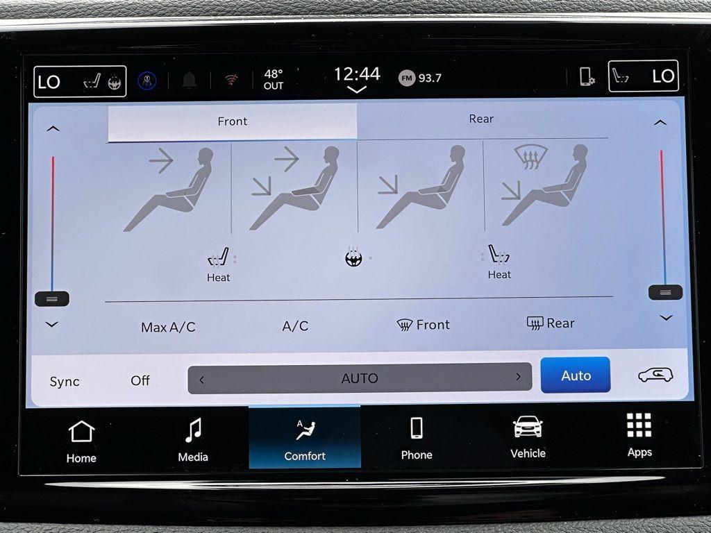 new 2026 Chrysler Pacifica car, priced at $46,334