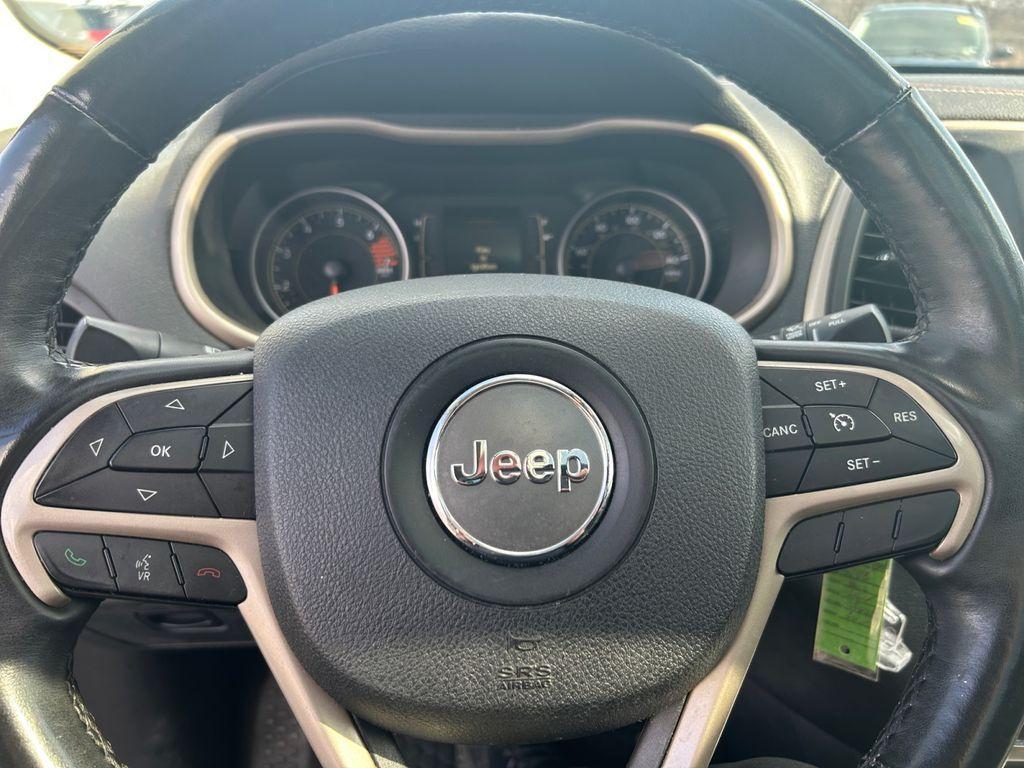 used 2016 Jeep Cherokee car, priced at $11,336