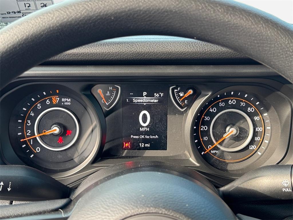 new 2026 Jeep Gladiator car, priced at $41,400