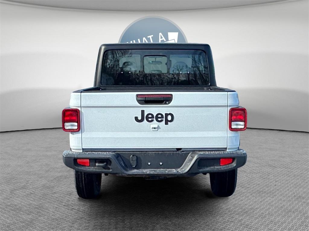 new 2026 Jeep Gladiator car, priced at $41,400