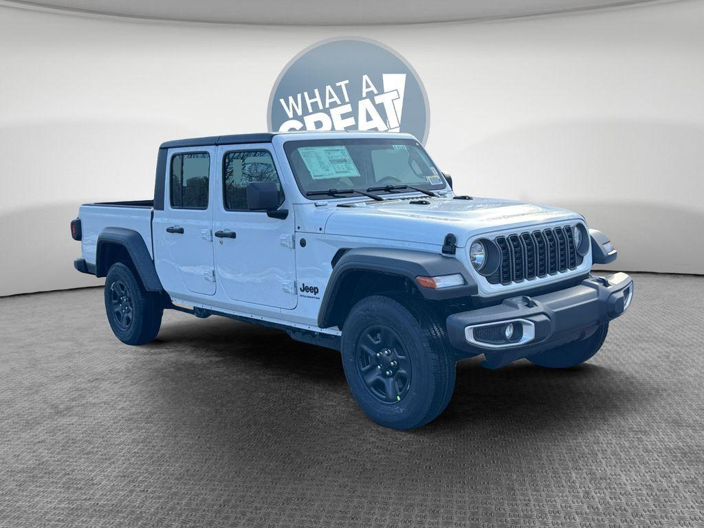 new 2026 Jeep Gladiator car, priced at $40,400