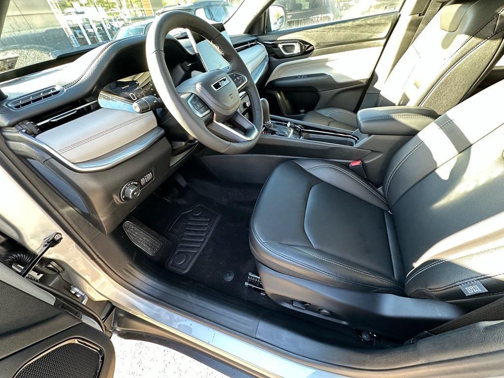 new 2026 Jeep Compass car, priced at $31,548