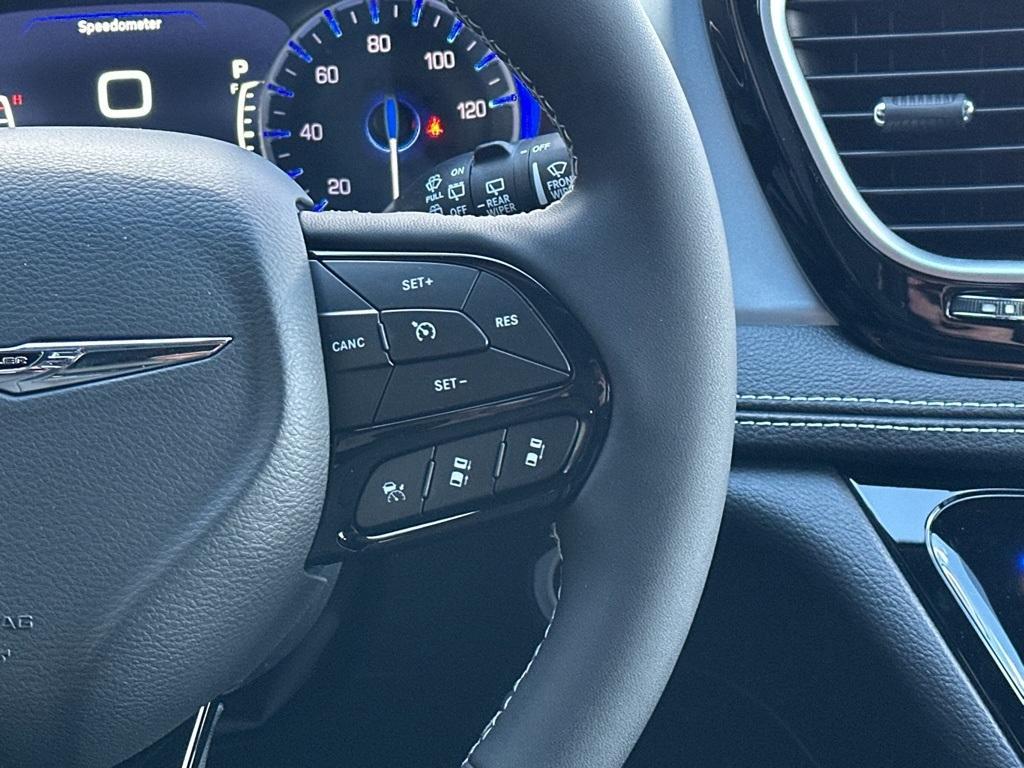 new 2026 Chrysler Pacifica car, priced at $56,223